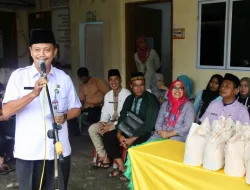 Keteladanan Pemimpin Dalam Membayar Zakat