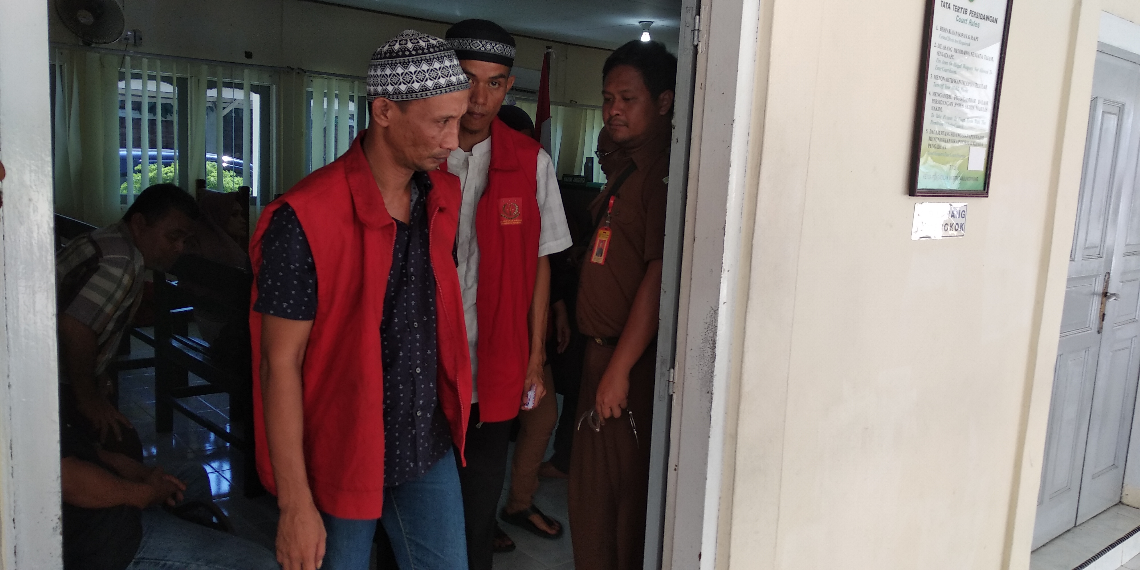 Edarkan Sabu, Dua Bandar Dituntut 8 dan 7 Tahun Penjara