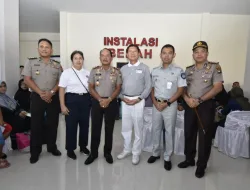 Ingin Berikan Semangat, Kapolda Kepri Dampingi Pasien Dalam Bakti Kesehatan