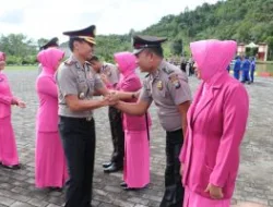 3 Personil Polres Lingga Mendapat Kenaikan Pangkat Setingkat Lebih Tinggi