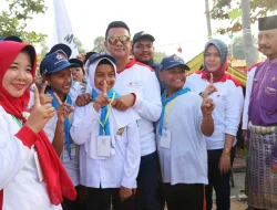 Seragam Sekolah Gratis Pemkab Bintan Diikuti Daerah Lain