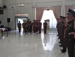 Kajati Kepri Lantik 3 Kajari Serta 2 Asisten dan Koordinator