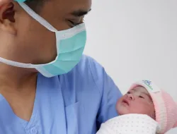 Bikin Gemes Ini Foto Bayi Kahiyang Ayu