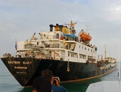 TNI AL Tangkap Kapal Tanker Berbendera Mongolia Bawa BBM Solar Illegal