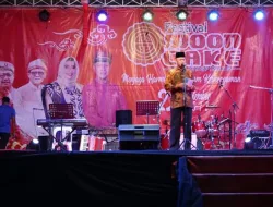 Syahrul Buka Festival Moon Cake.