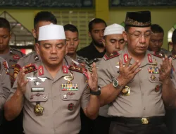 Polda Kepri Sholat Ghoib Doakan Korban Pesawat Lion Air