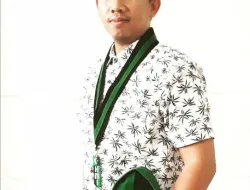 Charlyesman Dalimunthe terpilih sebagai Formateur hmi cabang batam periode 2018-2019 dan memutuskan memecat Demisioner ketum sebagai anggota HMI