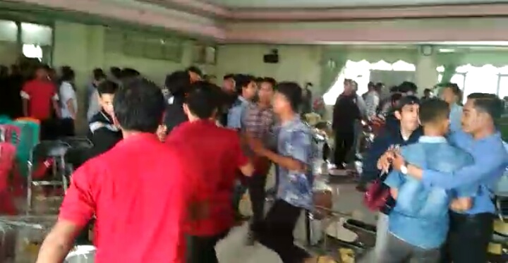 Seluruh Cabang HMI Se- Riau-Kepri Menolak Pelantikan  Inkonstitusional. Pelantikan HMI Badko Riau Kepri di Bubarkan Seluruh Kader HMI Se- Riau-Kepri.