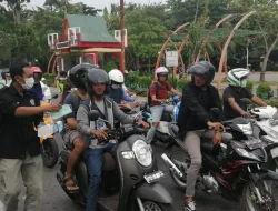 IWO Tanjungpinang Bagikan Masker ke Pengendara