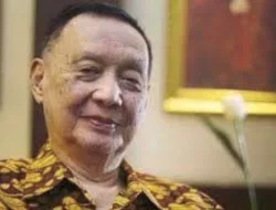 Mantan Ketum PB HMI Sulastomo Meninggal Dunia