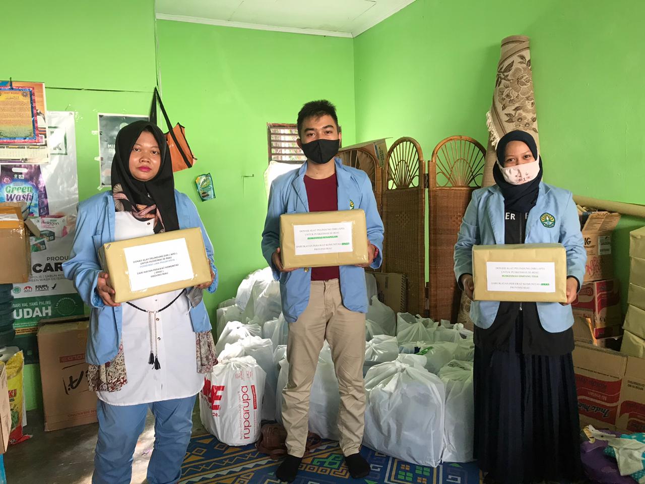Kegiatan Kerelawanan IPKKI Provinsi Riau Bersama Mahasiswa Kukerta UNRI