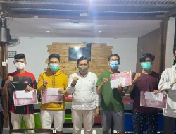 Tepat di Hari Sumpah Pemuda,Pengcab ESI Kuansing Serahkan Hadiah Kepada Pemenang Turnamen PUBG