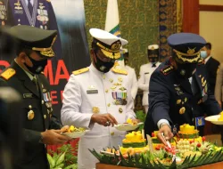 DANLANTAMAL IV HADIRI UPACARA HUT KE-75 TNI SECARA VIRTUAL