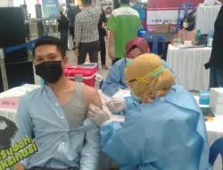 Wali Kota Tanjungpinang Pantau Vaksinasi Perbankan dan Pelaku Pariwisata