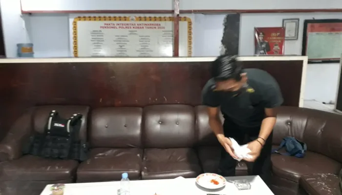 Memutus Penyebaran Covid – 19, Satresnarkoba Polres Kobar Melakukan Korvey di Area Kantor