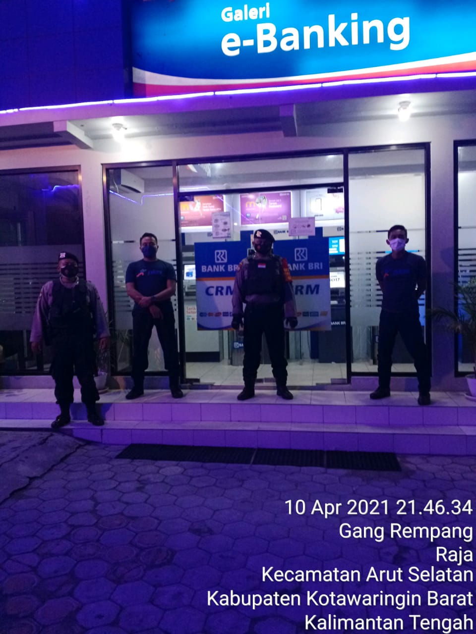 Satsabhara Polres Kotawaringin Barat Sambangi Bank BRI Cabang Kobar