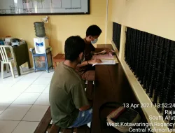 Penyerahan tersangka dan barang Bukti tahanan Polres Kotawaring Barat