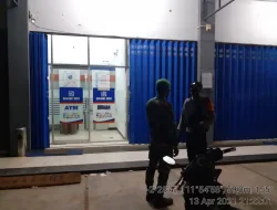 Polsek Arsel Terjunkan Personelnya Laksanakan Pengamanan Sholat Taraweh
