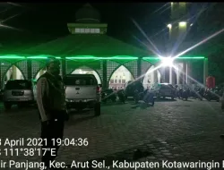 Ciptakan Rasa Aman Personel Polres Kobar Laksanakan Pengamanan Sholat Taraweh di Masjid Al-A’Raf