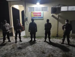 Minggu, Satsabhara Polres Kotawaringin Barat Ke gudang Dinas Kesehatan