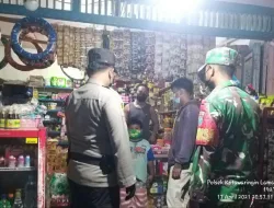 PPKM Kelurahan Kotawaringin Hilir melaksanakan himbauan untuk menaati protokol