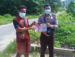 Polisi Menggunakan Kendaraan Dinas Temui Warganya Di Jalan, Beginilah Penjelasaanya