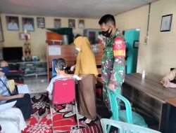 Babinsa Batang Alai Selatan Lakukan Pendampingan Vaksinasi Lansia Tahab 2