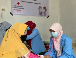 Mahasiswa Kukerta Balek Kampung Universitas Desa Ujung Batu Timur mengadakan kegiatan Medical Check Up