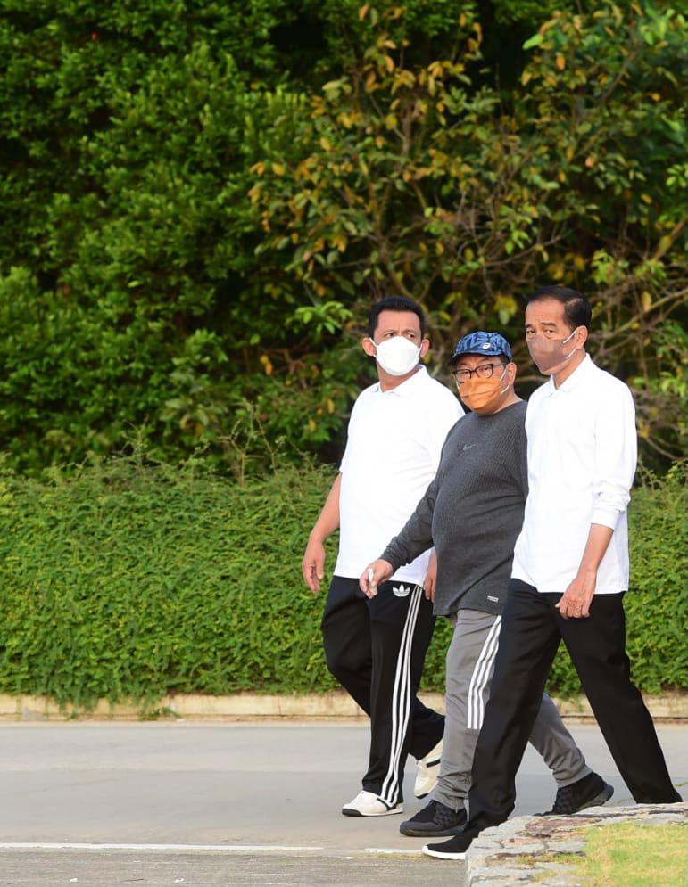 Presiden  dan Gubernur Kepri Olahraga Bersama di Bintan Resort