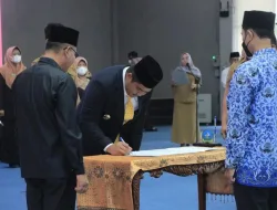 Roby Lantik 28 Guru Dalam Penugasan Kepala Sekolah se Kabupaten Bintan