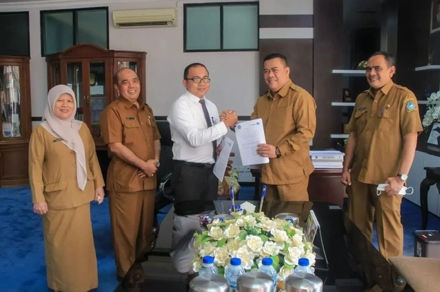 Pj Sekda Bintan Harapkan Pelayanan Bank Riau Kepri Berkembang di Bandar Seri Bentan