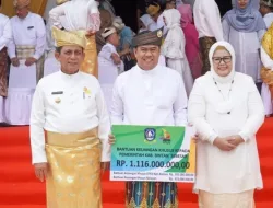 Hari Jadi Kepri Ke 20, Desa Kampung Hilir Raih Sebagai Desa Terbaik