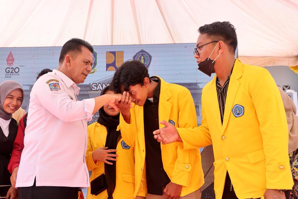 Mahasiswa STISIPOL Raja Ali Haji Ucapkan Terimakasih Atas Diresmikannya Rusun STISIPOL Oleh Gubernur
