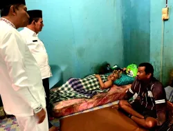 Kisah Pilu Nenek Renta Sakit, Hidup Bersama Cucunya yang Lumpuh di Belakang Padang