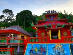 Vihara Gunung Dewa Salah Satu Wisata Religi Anambas