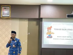 Kadiskominfo Teguh Sampaikan Pentingnya Pengetahuan Tentang Literasi Digital Kepada DWP Tanjungpinang