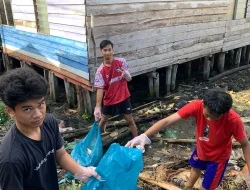 Laut Kampung Bugis Tanjungpinang Kini Lebih Bersih Usai Clean Up
