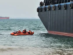 Jatuh ke Laut Saat Mengecat Tongkang, Pria di Batam Hilang