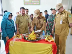 Pj Bupati Inhil Resmikan Kantor Camat Teluk Belengkong
