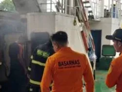 Kapal Roro KMP Mulia Nusantara Terbakar di Telaga Punggur, 122 Penumpang Selamat