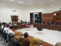 DPRD Tanjungpinang Menolak Kenaikan Tarif Pas Pelabuha