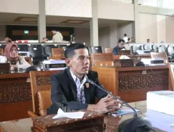 DPRD Kabupaten Dharmasraya Adakan Paripurna untuk Penyampaian Nota Penjelasan Bupati Terkait LKPJ