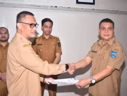 Wali Kota Sawahlunto Apresiasi Ezeddin Zain dan Sambut Rovanly Abdams sebagai Sekda Baru