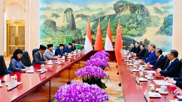Presiden RI Prabowo Subianto melakukan pertemuan bilateral dengan Presiden Republik Rakyat Tiongkok Xi Jinping di Great Hall of the People, Beijing pada Rabu (3/9/2025)