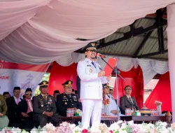 Bupati Azhari Pimpin Upacara Hari Pahlawan di Buton Tengah: Ajak Warga Jadi Pahlawan Masa Kini
