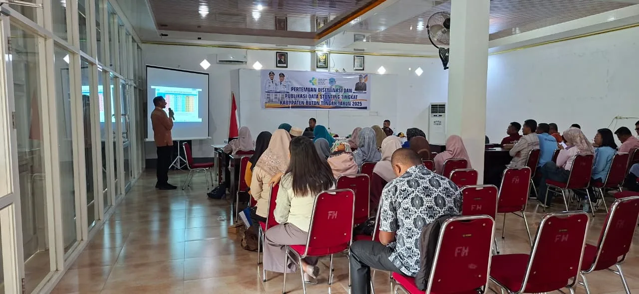 Ketgam : Kadis Kesehatan Buton Tengah, Kasman saat memaparkan penurunan angka stunting