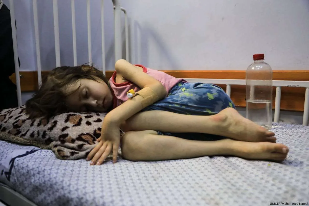 Seorang anak yang kelaparan di Gaza, Palestina.