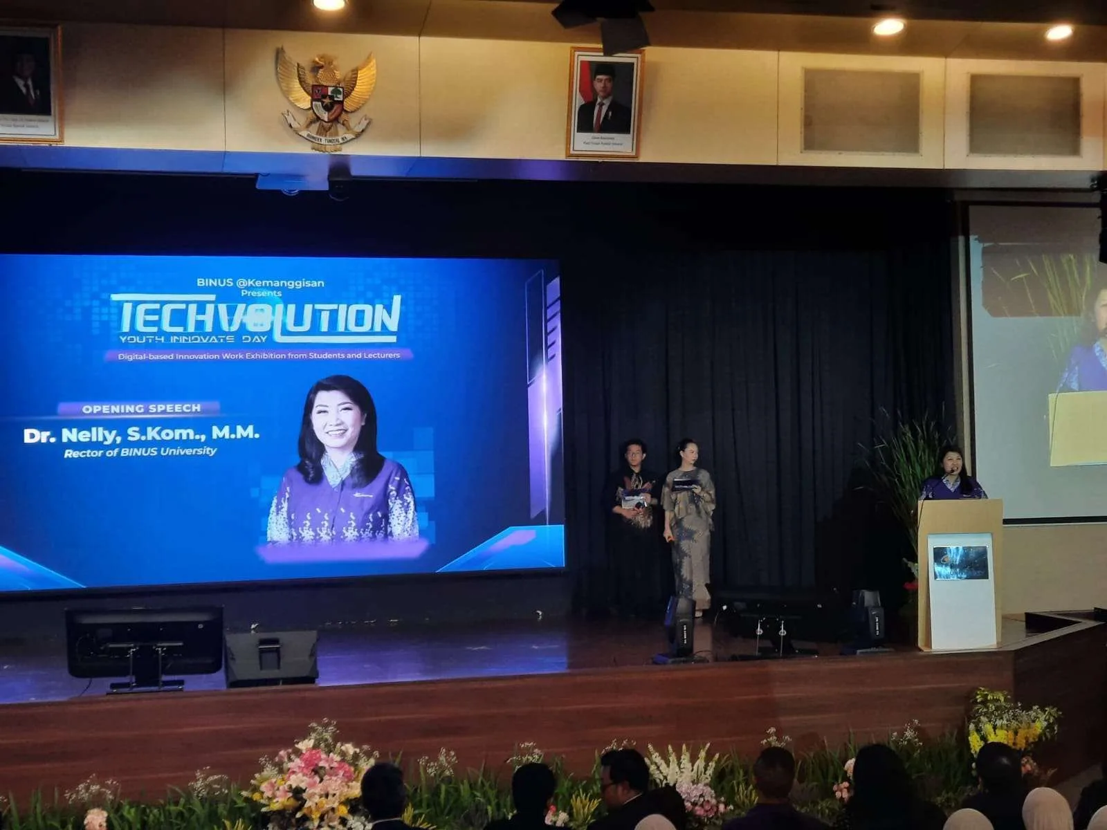 Rektor BINUS University, Nelly saat membuka gelaran Techvolution: Youth Innovate Day di Binus @Kemanggisan, Jakarta, Selasa (28/10/2025).