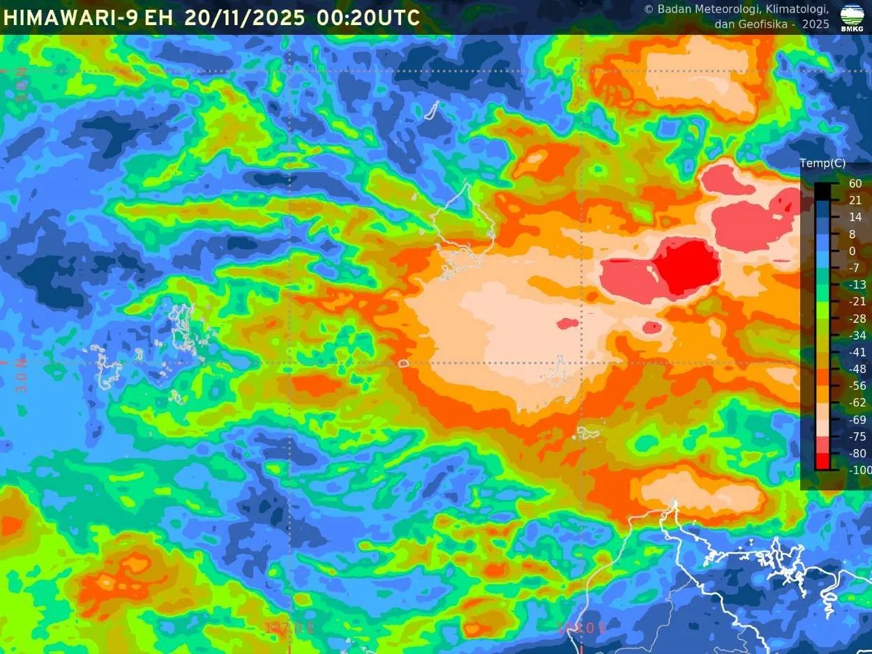 Citra Satelit BMKG Himawari -9 EH, Kamis.