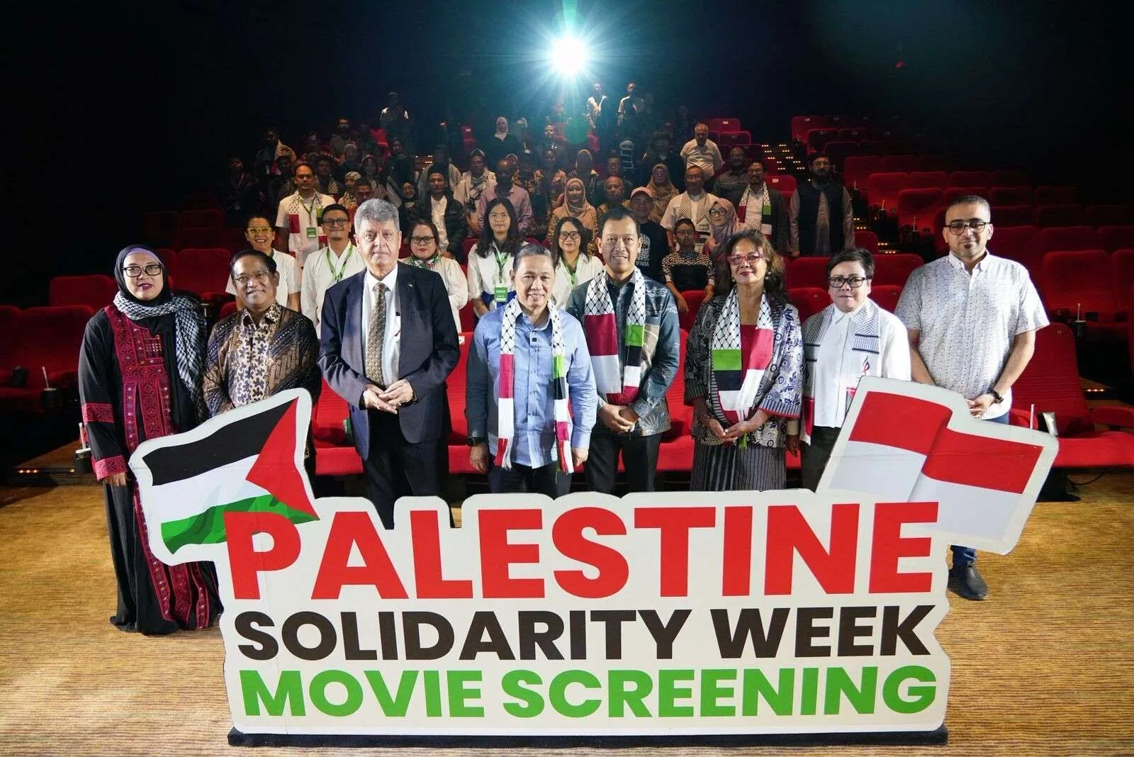 Kemlu RI menggelar pemutaran film dalam rangkaian Palestine Solidarity Week atau Pekan Solidaritas Palestina (PSW) di XXI Djakarta Theater, Jakarta, Sabtu (29/11/2025).
